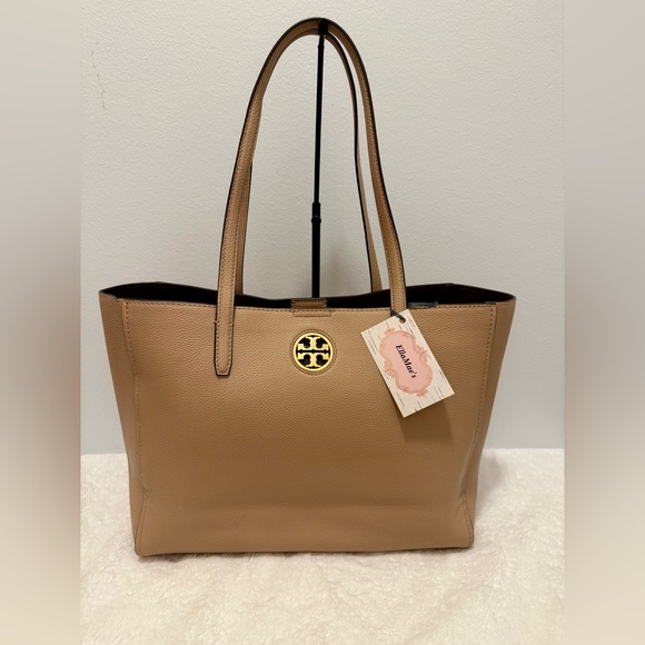 Tory Burch Handbags - Tory Burch Tan Leather Tote